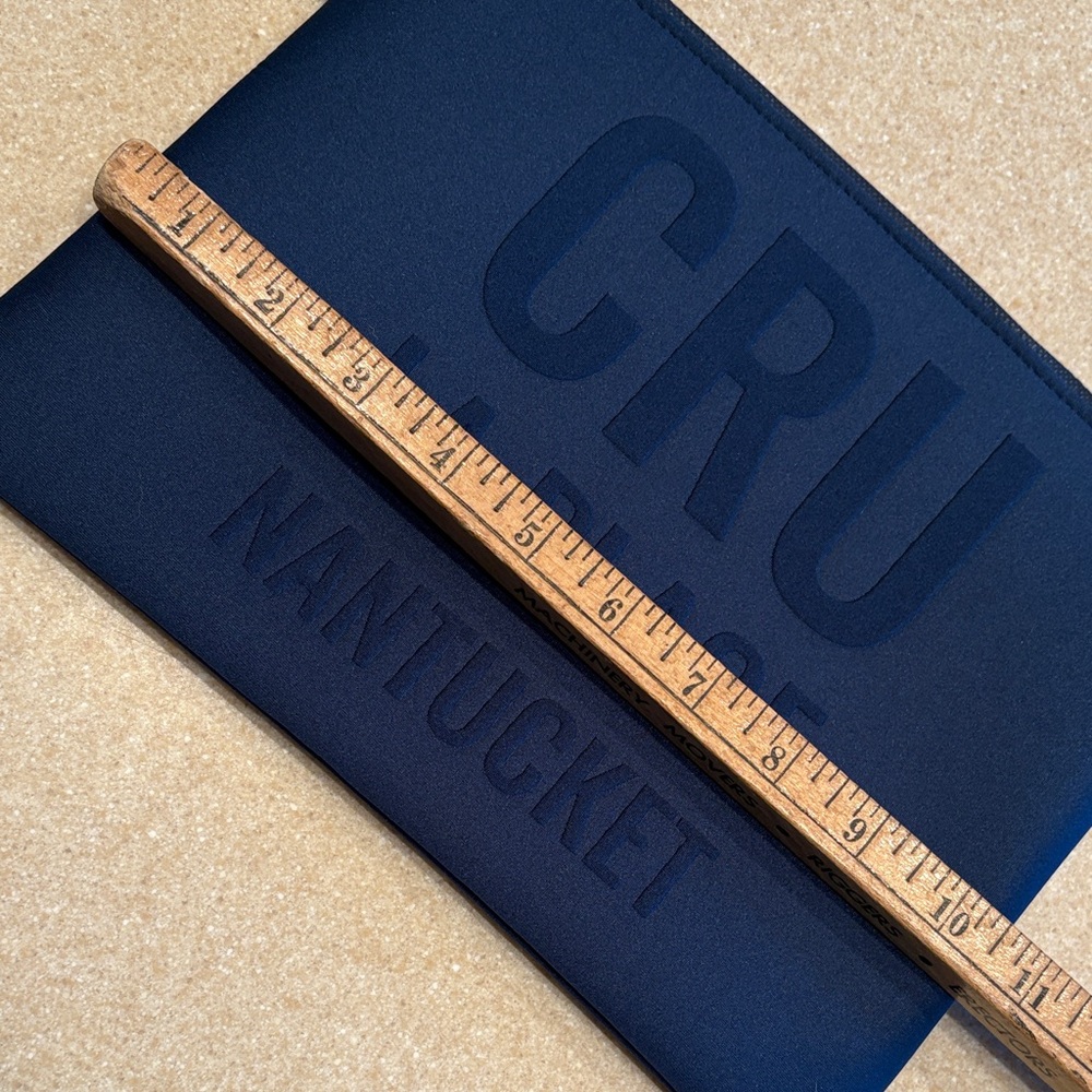 NIP -CRU Okaicos Blue Neoprene Pouch -Cru La Plage Nantucket - Picture 8 of 11